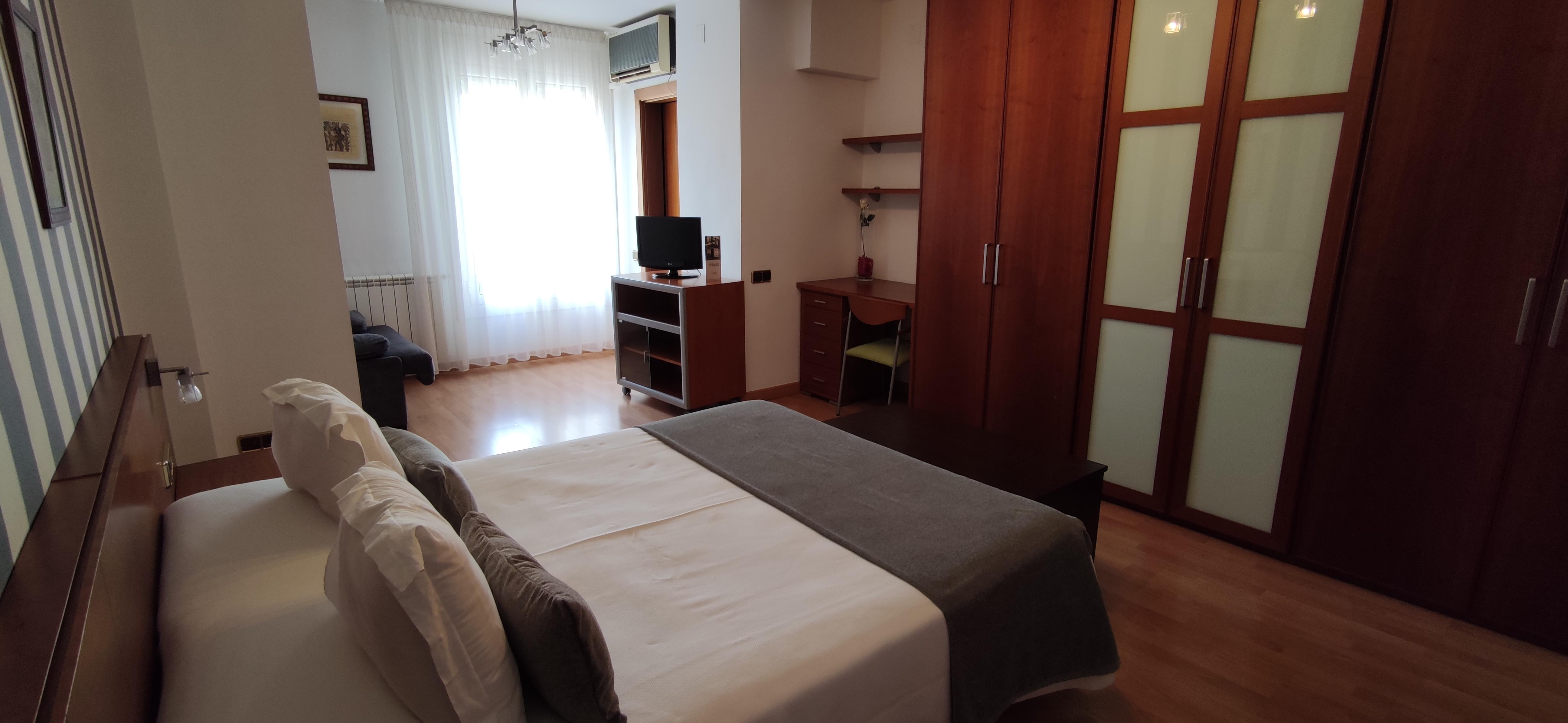 טרמפ Hotel Segle XX מראה חיצוני תמונה