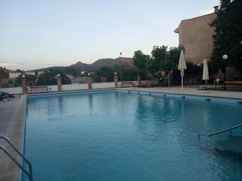 טרמפ Hotel Segle XX מראה חיצוני תמונה