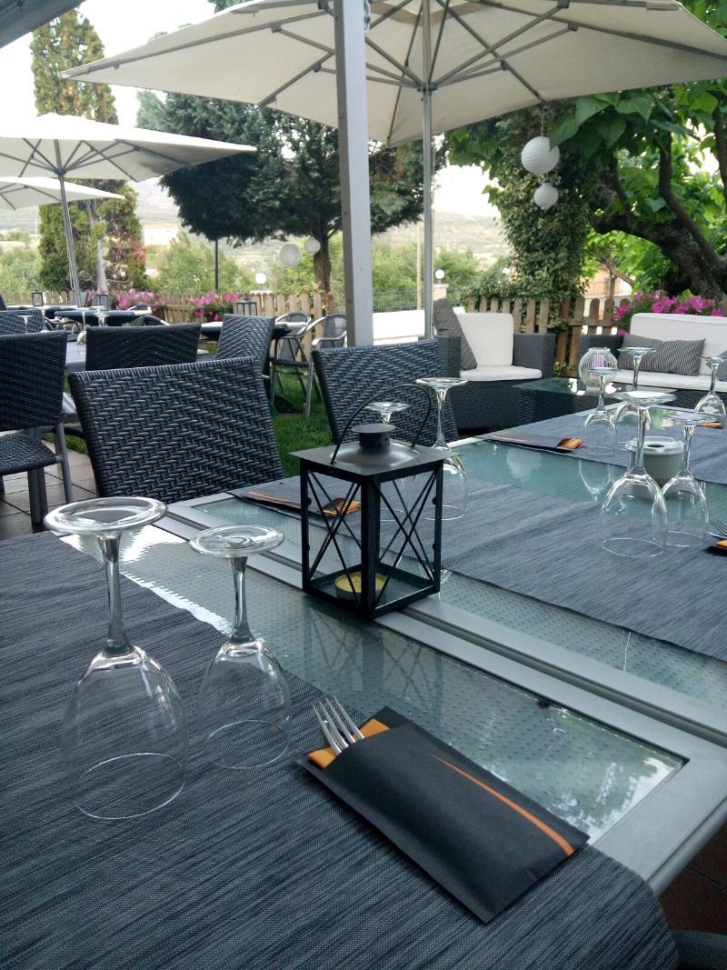 טרמפ Hotel Segle XX מראה חיצוני תמונה